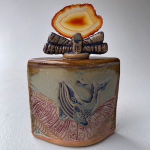 Whale Pottery Vessel with Agate Lid
