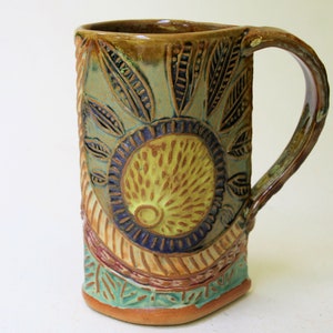 Sun Design Pottery Coffee Mug 16 oz Microwave and Dishwasher Safe