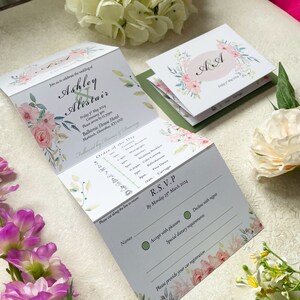 Blush Blumenhochzeitseinladungsset mit Antwortkarten & Menü | Elegante Ziehharmonikafalte. Probestück