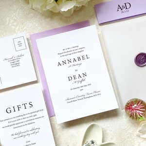 Minimalistische Hochzeitseinladungs-Pergaminhülle mit Wachs-Siegel | Hochzeit Antwortkarte enthalten | Flieder