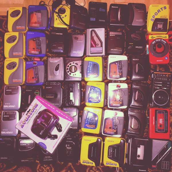 Retro Walkman Cassette Tape Player (1) // Vintage 80s 90s Sony