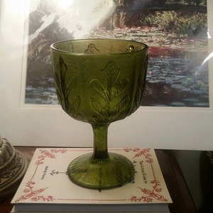 1970s Green Pedestal Glass, Oak Leaf Pattern, Vintage Glass, Candy Dish, Entryway Decor, Bridal Couple Gift, Treasures by the Gulf