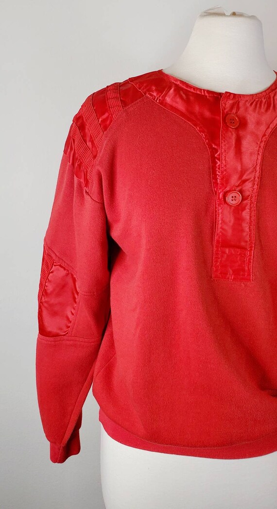 M L 1980s Red Sweatshirt, Made in Hong Kong, Size… - image 2