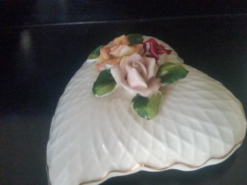 Vintage 1960s Milk Glass Heart Shaped Jewelry Box Vintage Etsy