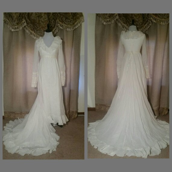 prairie wedding dress