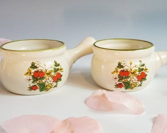 Set of 2 Soup Bowls with handles, Vintage 1970s Stoneware, Made in Japan, Treasures by the Gulf, Gift Ideas