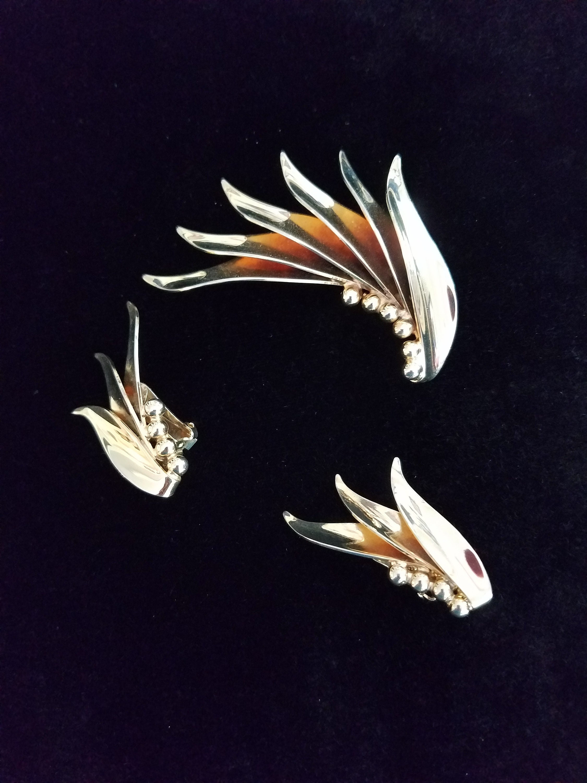 Kramer ヴィンテージ　サフィリーン ブローチ kramer Fashion Signed Vintage & Antique Brooches & Pins for