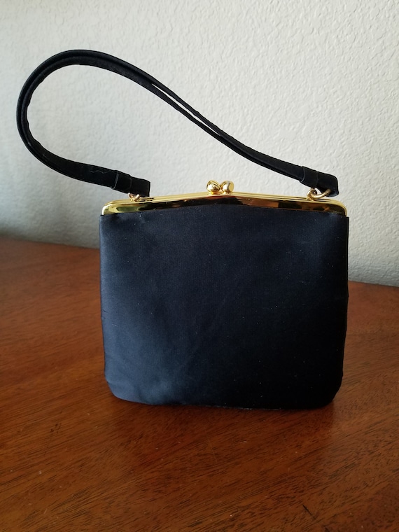 Vintage Dorian Handbag - Black Silk like Satin han