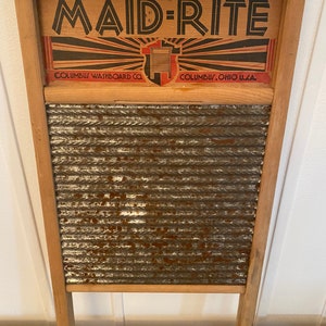 Vintage Maid Rite Family Size No.2072 Washboard/Farmhouse Decor/Laundry Room Decor/Columbus Washboard Co. image 4