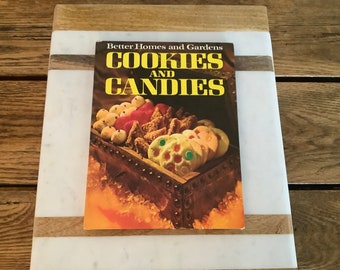 Better Homes and Gardens Cookies and Candies Cookbook, 1966 First Edition/Vintage Cookbook