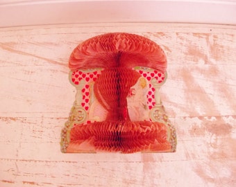 vintage honeycomb tissue valentine