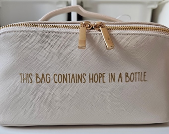 Personalized Skincare Quote Makeup Bag: Leather-Look Cosmetic Pouch