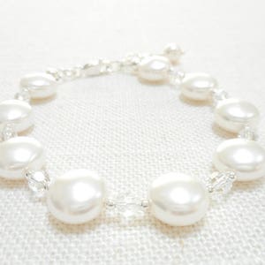 Coin Pearl Bracelet, White Swarovski Crystal Pearl Bracelet, Sterling Silver Jewelry, Bridal Jewelry, Beaded Bracelet, Wedding Jewelry