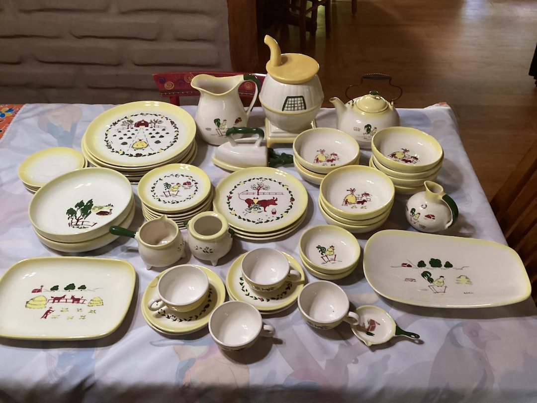 USA製フランシスカンのプレート5枚セット ミッドセンチュリー カリフォルニア USA製フランシスカンのプレート5枚セット ミッドセンチュリー