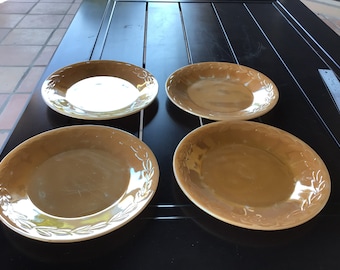 Vintage Fire King set of 4 Ovenproof peach luster ware Laurel leaf 9” plates