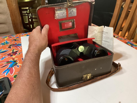 Vintage Scope Tri-tested Amber Coated Zoom 7-15X35 Binoculars in