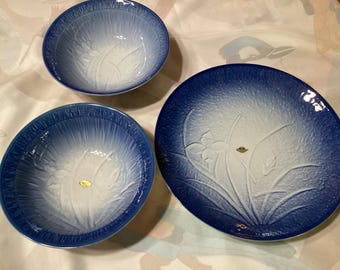 ヴィンテージ有田焼 萬泉 足付き菖蒲大皿とボウル2個 - 日本 - Etsy 日本