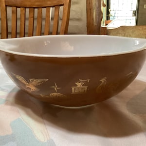 Bol à mélanger vintage en Pyrex, modèle Early American de 4 pintes avec poignées