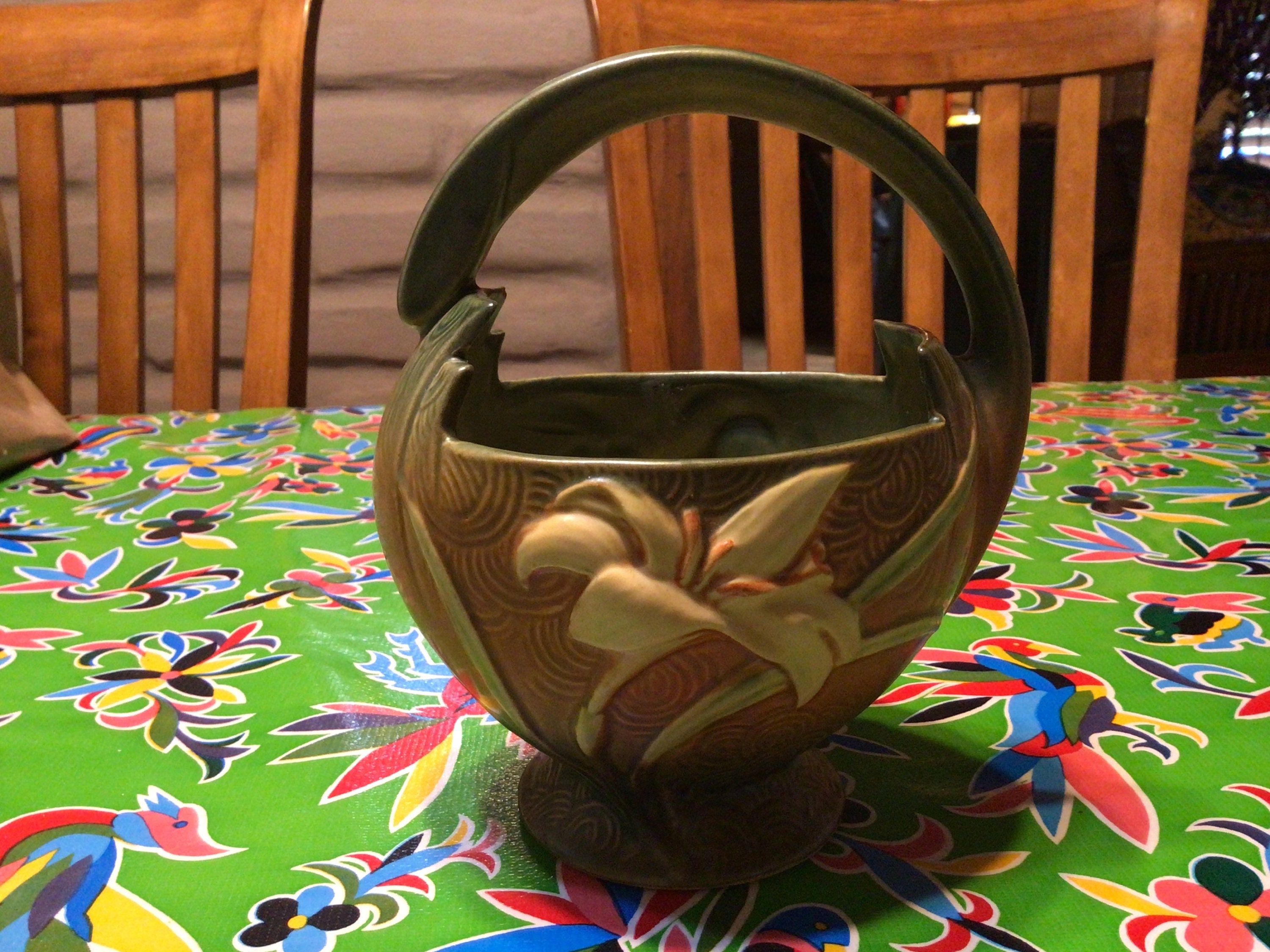 Vintage Roseville Pottery Zephyr Lily Handled Basket 393-7- 1940