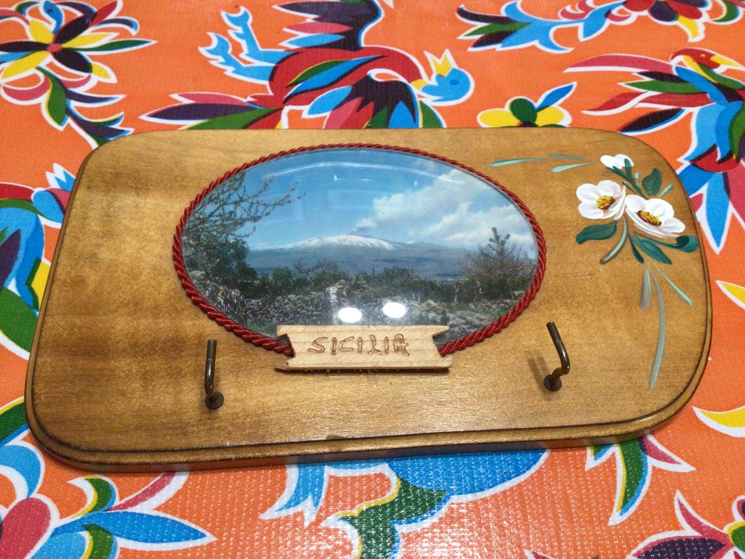 Vintage Sicilian Souvenir Key Holder With a Picture of the Etsy