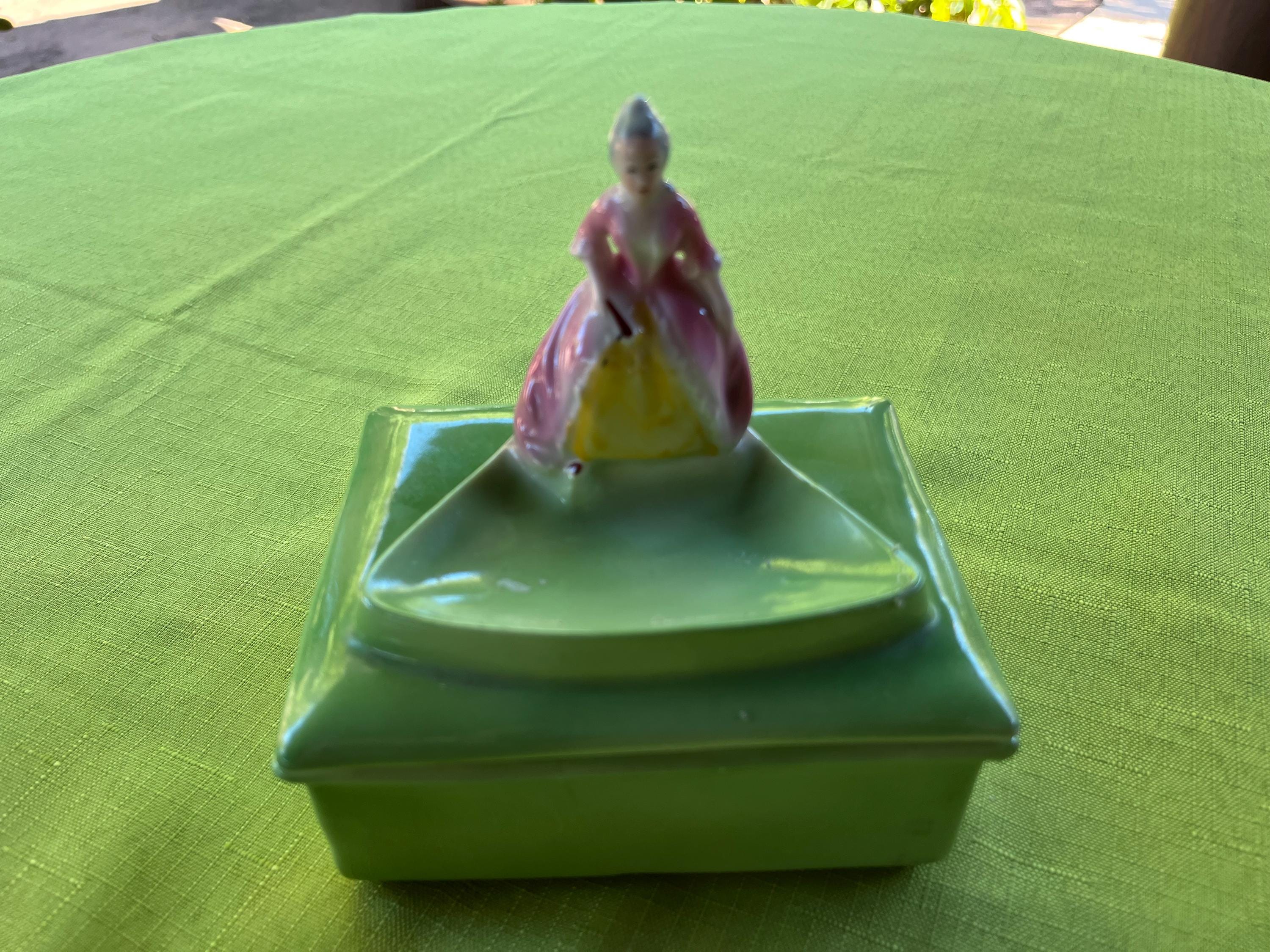 Vintage Marie Antoinette Box - Etsy