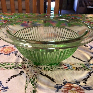 Vintage Federal Glass yellow depression glass bowl