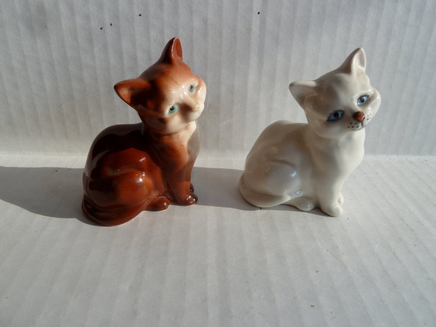 BESWICK ENGLAND白猫親子陶器置物 セット Beswick white cat - Etsy 日本