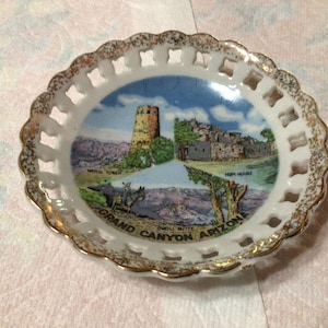 Vintage ceramic Grand Canyon, Arizona souvenir plate- Japan