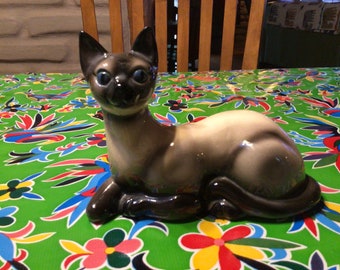 Vintage Maddux of California hand painted  ceramic Siamese cat  figurine