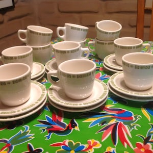 Vintage set of 6 Buffalo China restaurant ware cups and saucers- USA