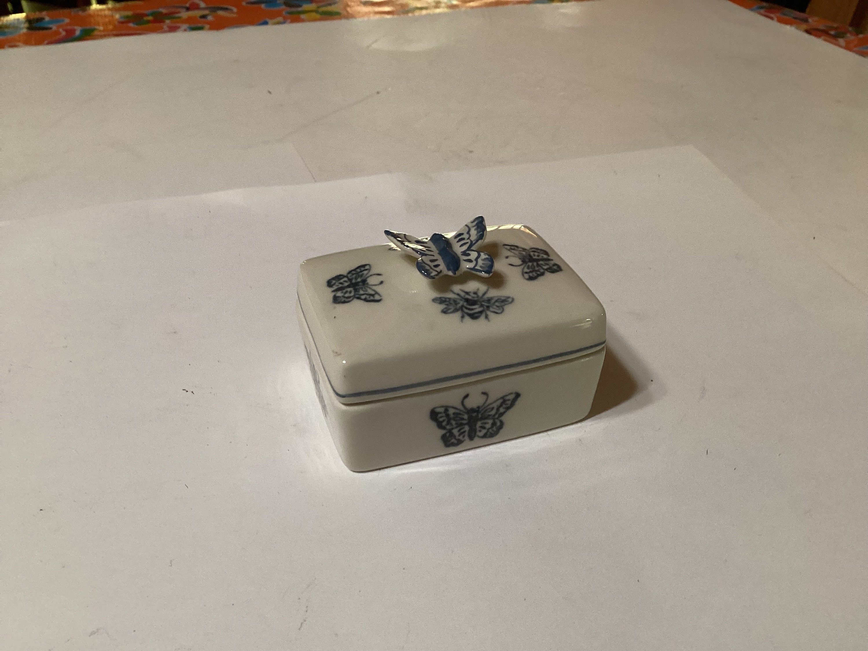Vintage Jardin Blue Trinket Box Suzanne Nicoll Andrea Sadek