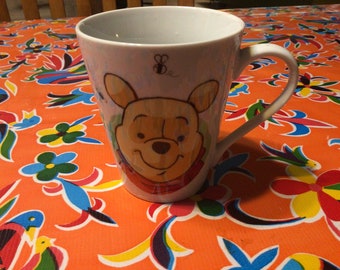 Dixie Disney Winnie the Pooh Cup Dispenser Tigger Honey Pot