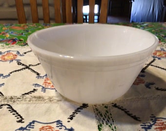 Vintage pair of milk glass  Fire King mixing  bowls