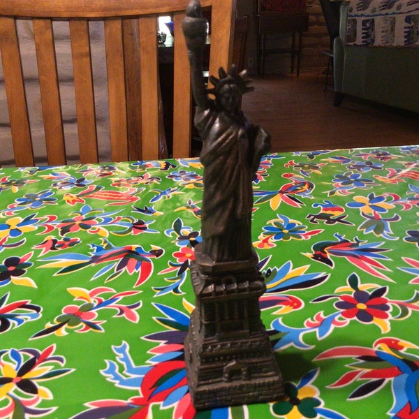 Vintage Statue of Liberty New York Silver Pendant Keychain Key chain