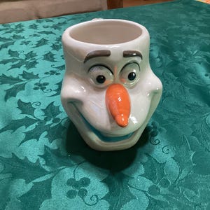 Vintage Disney Olaf from Frozen mug