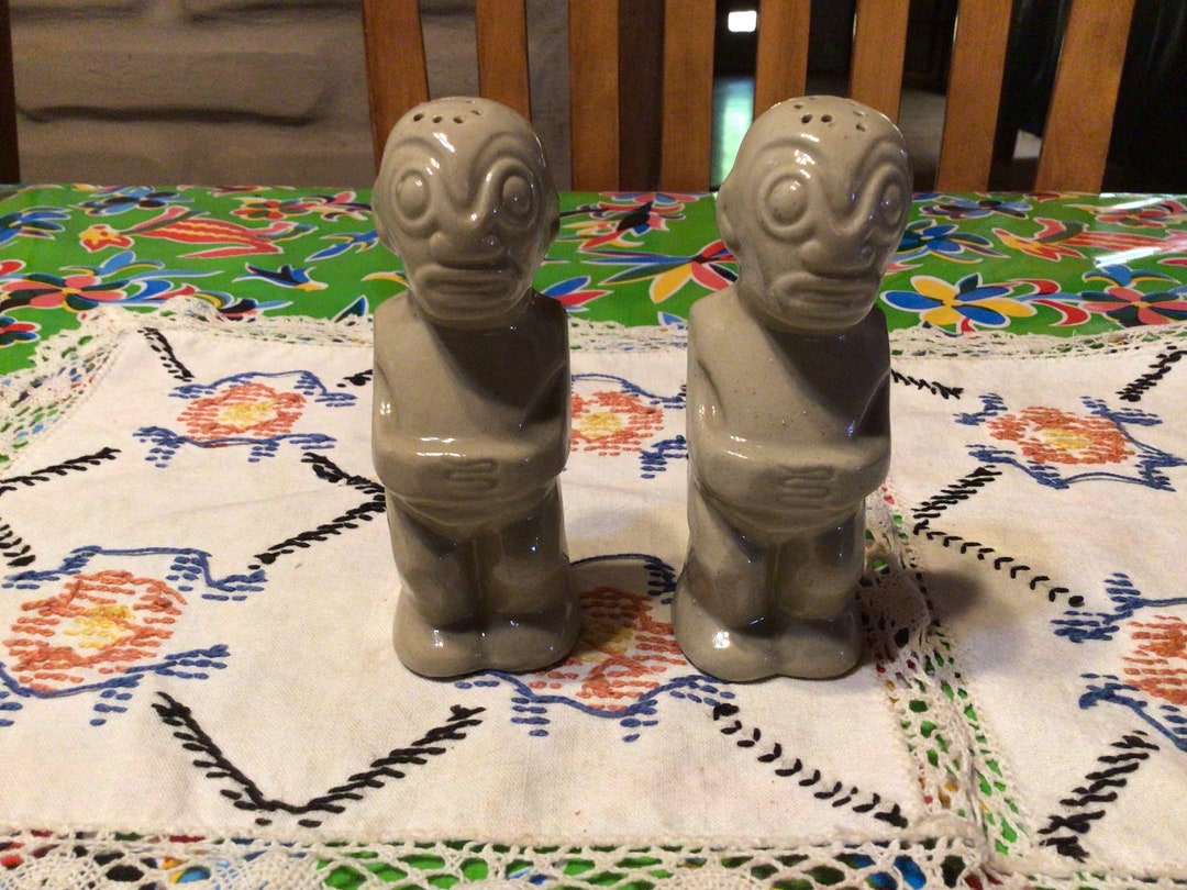 Vintage Trader Vic's Tiki Salt and Pepper Shakers 3 Pairs, Sold Separately Etsy