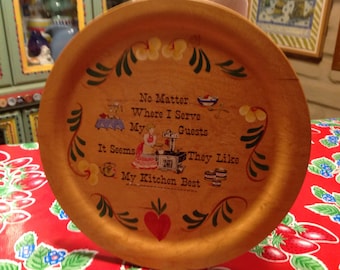 Plato vintage pintado a mano ... "Les gusta más mi cocina".