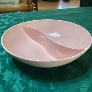 Vintage mid-century Marcrest Melmac pink colored divided round serving bowl