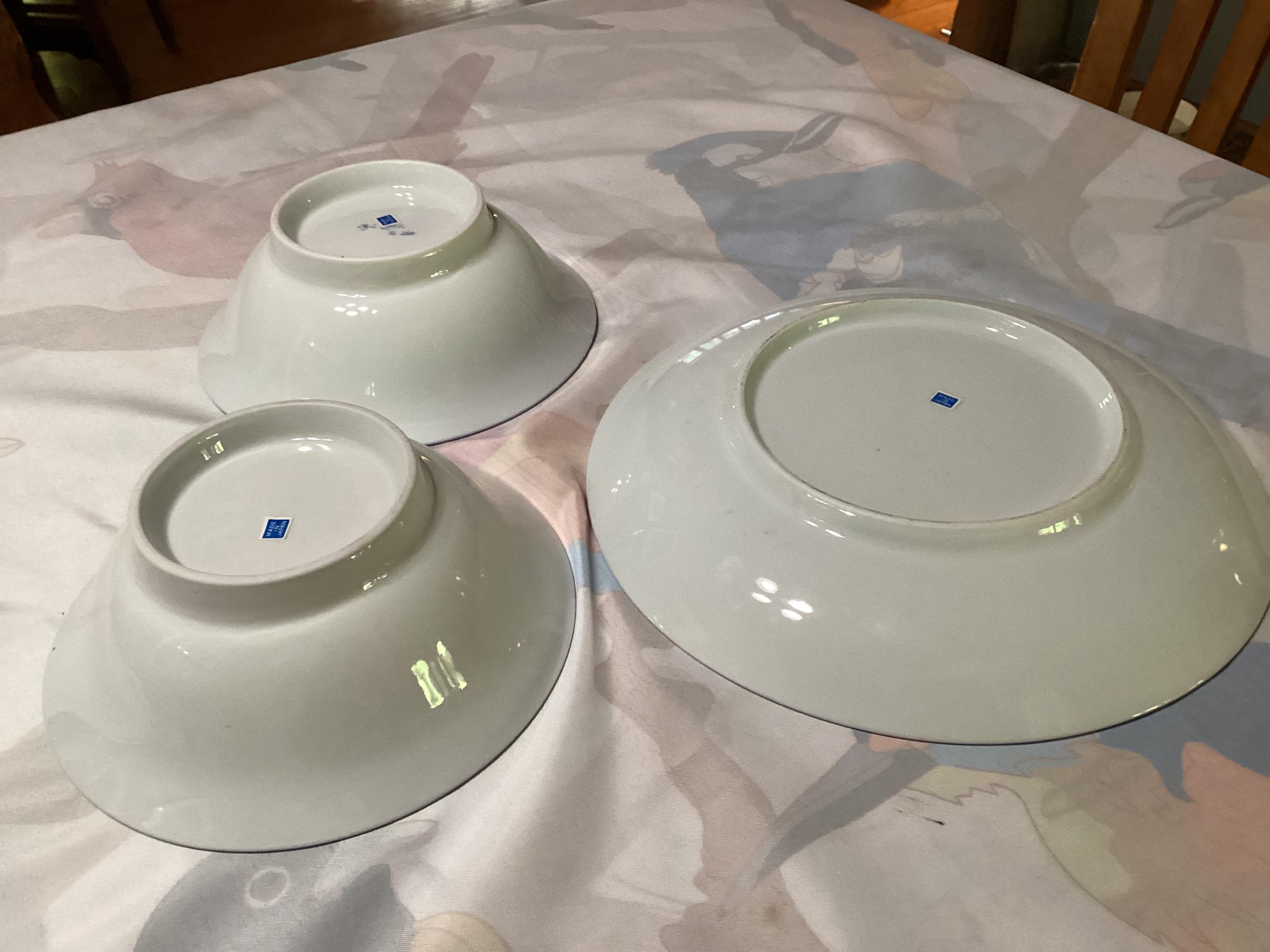 ヴィンテージ有田焼 萬泉 足付き菖蒲大皿とボウル2個 - 日本 - Etsy 日本