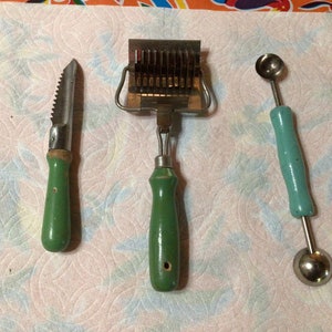 Vintage kitchen tools- Pasta Pastry Cutter,  peeler, and  melon baller- USA- sold separately