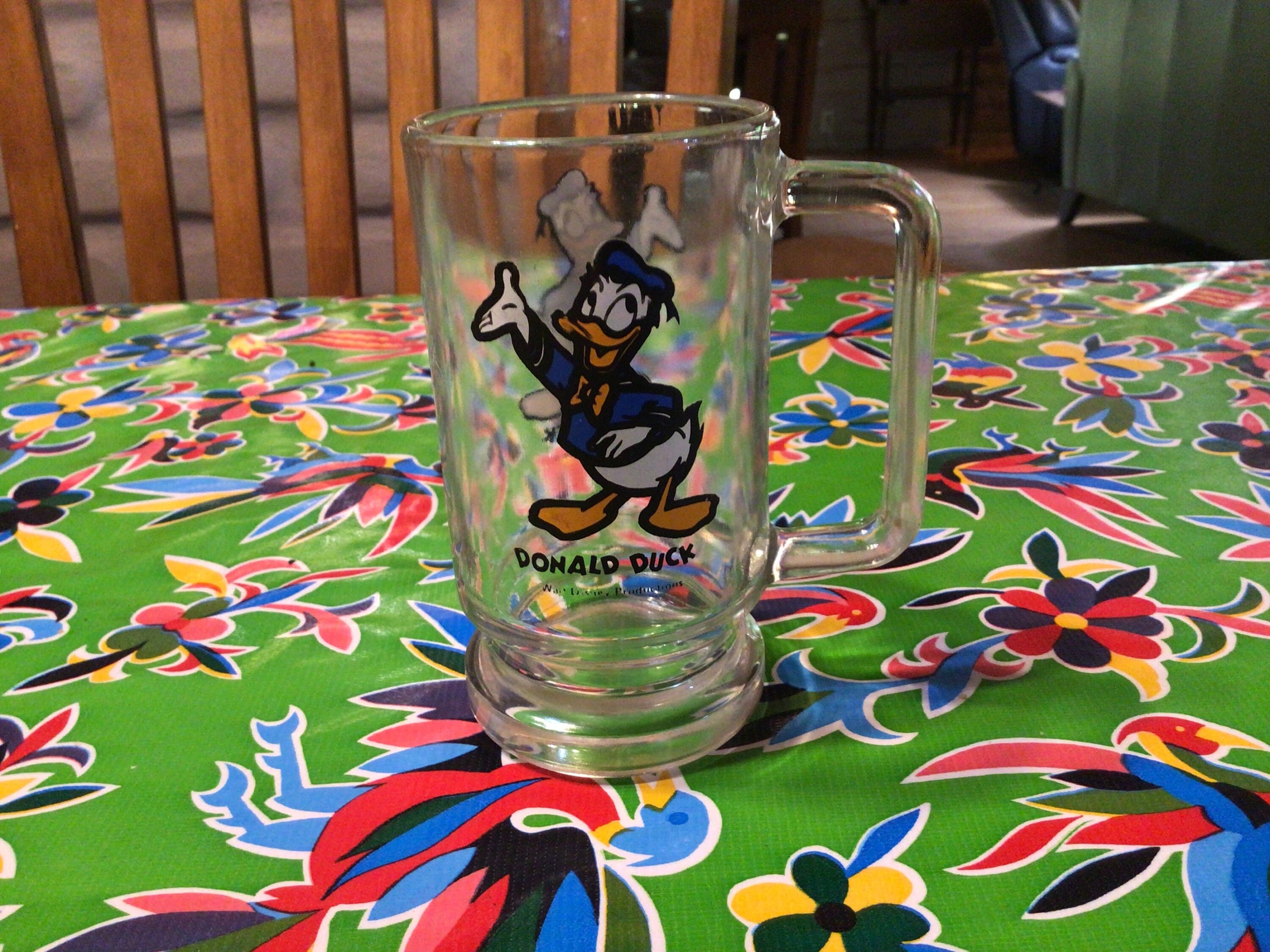 Vintage Donald Duck Souvenir Disneyland Mug - ID: aprdisneyland20241