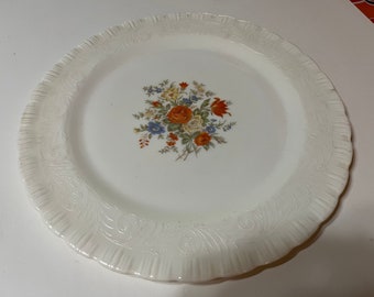 Macbeth Evans Chinex Floral White Glass 12" Diameter Platter Glows Green Under Black UV Light!!!