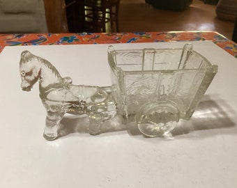 Vintage Jeanette pressed glass donkey cart