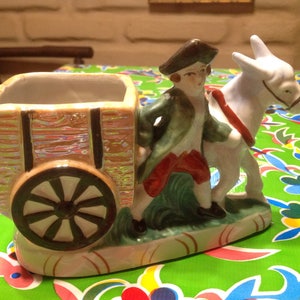 Vintage ceramic hand painted colonial gentleman and horse drawn cart  planter-Japan