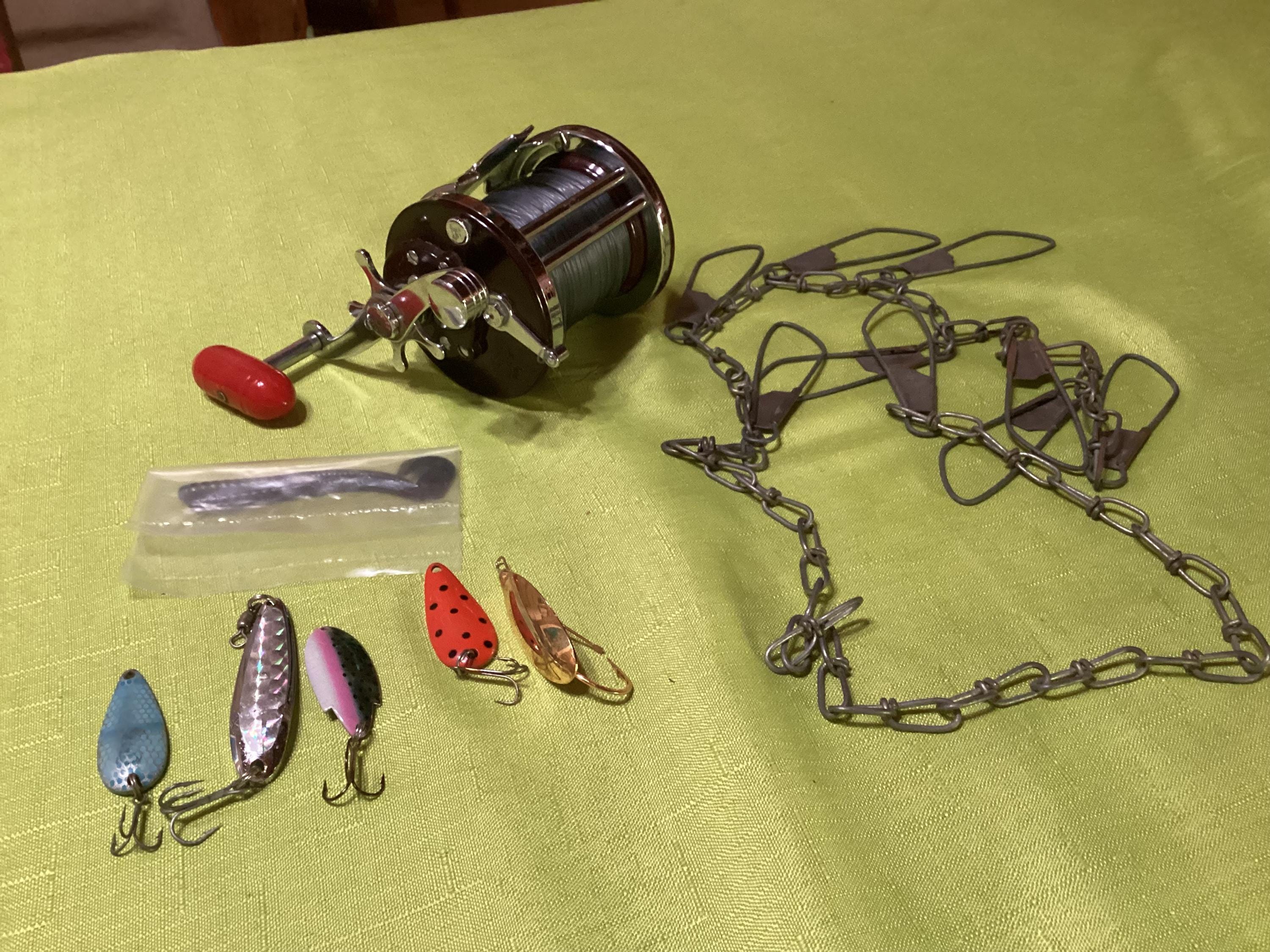 Vintage Shakespeare Casting Fishing Reel 1964 Repair Parts Price List