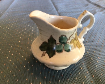 Vintage Metlox Poppytrail Grape vineyard Creamer