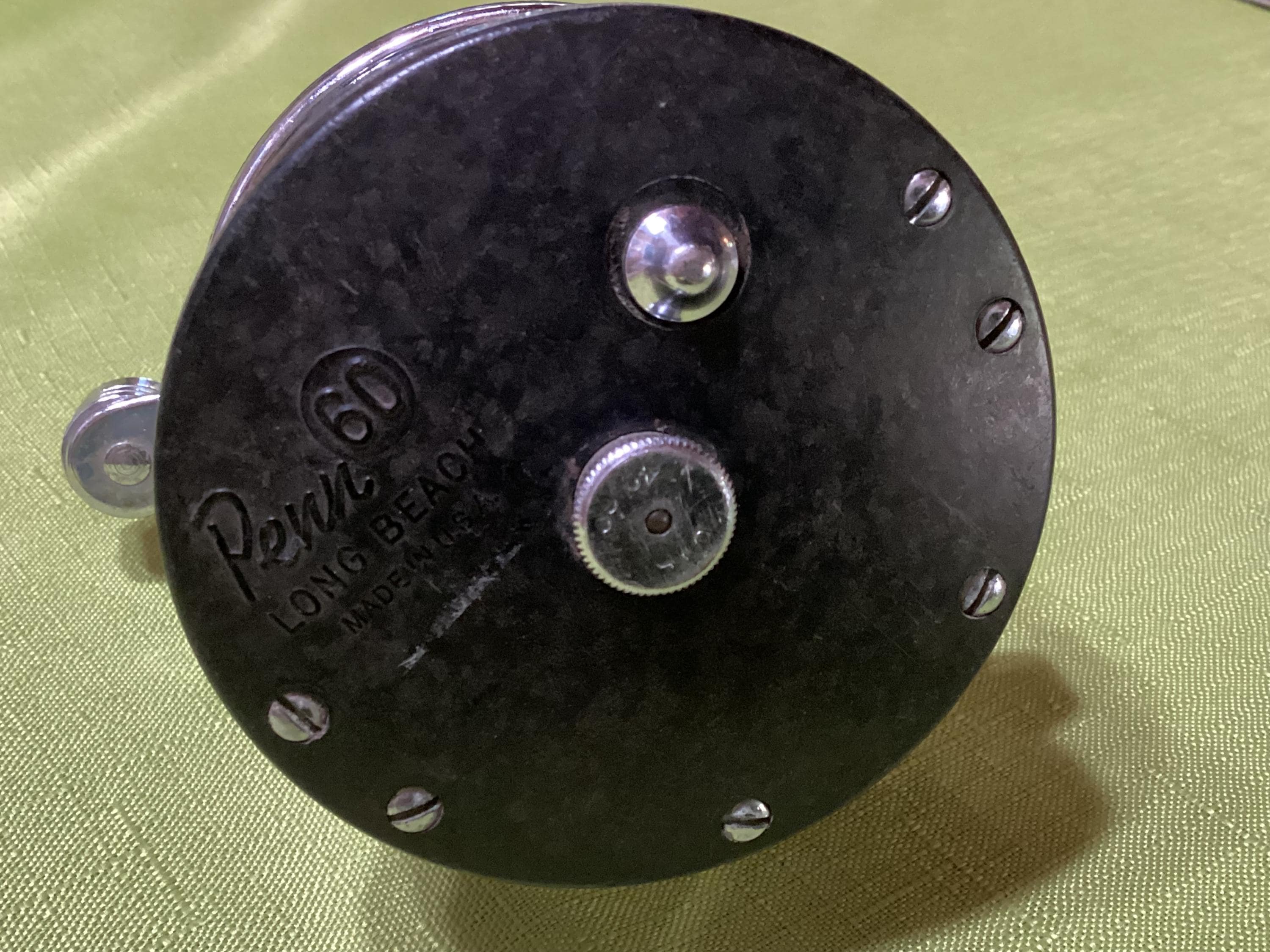 Vintage Penn 60 Long Beach Saltwater Reels With Bakelite Handles  display picture 1