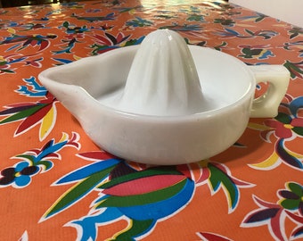 サンキスト ホワイトミルクハンドル付きガラスジュースリーマー - Etsy