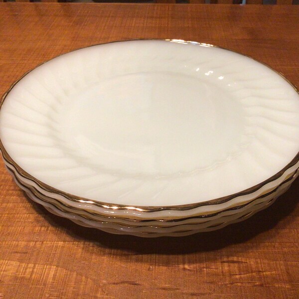 Vintage set of 4 Anchor Hocking Fire King "Suburbia" milk glass gold rim dinner plates