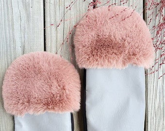 Mitaines en fausse fourrure rose avec doublure réfléchissante, gants d’hiver chauds et imperméables pour femmes faits à la main par la créatrice SAVITI, cadeau de Noël pour elle